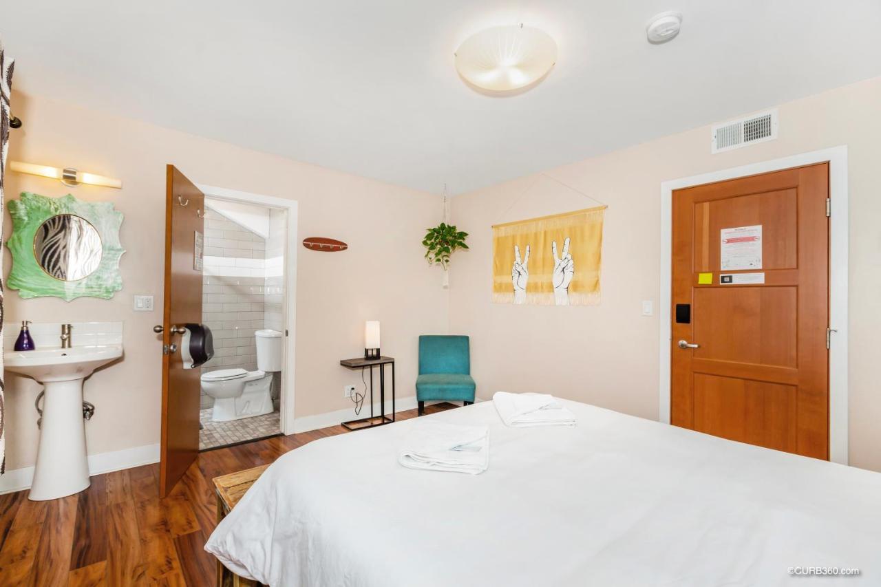 Samesun Ocean Beach Hotel & Hostel San Diego Exterior photo